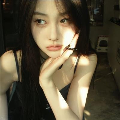 大学新生的秘密生活